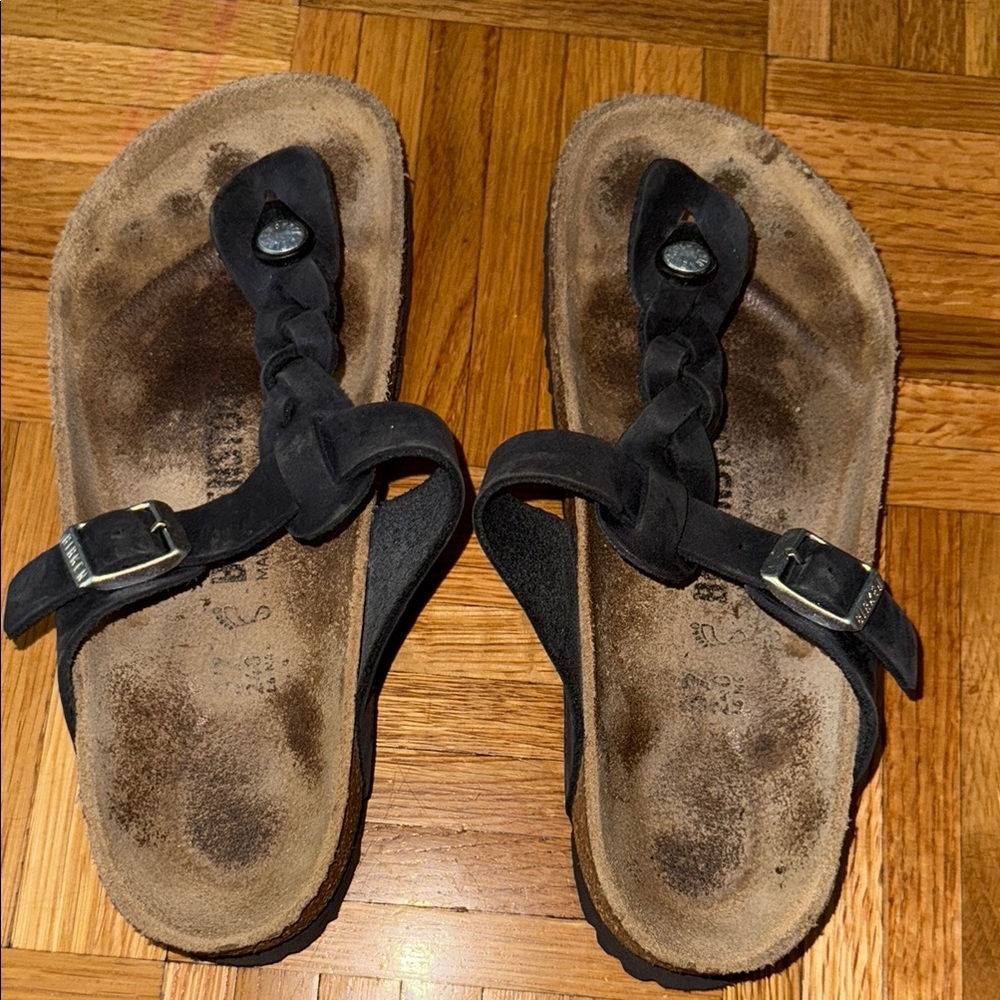 Birkenstock Gizeh size 37 or 7 Black Braided Women's Sandals